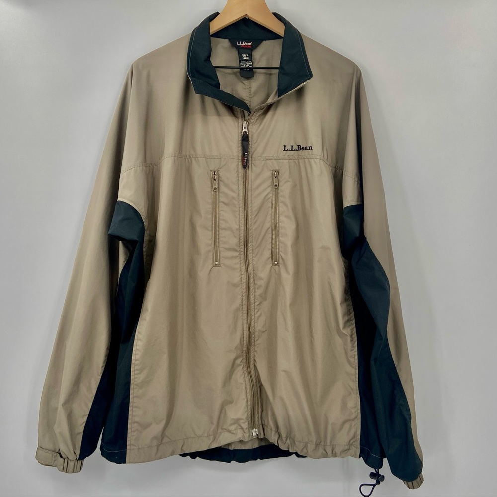 L.L. Bean Men’s Tan Black Windbreaker LT
